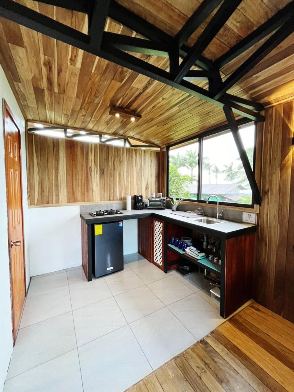 Myra Chalets 比加瓜 外观 照片